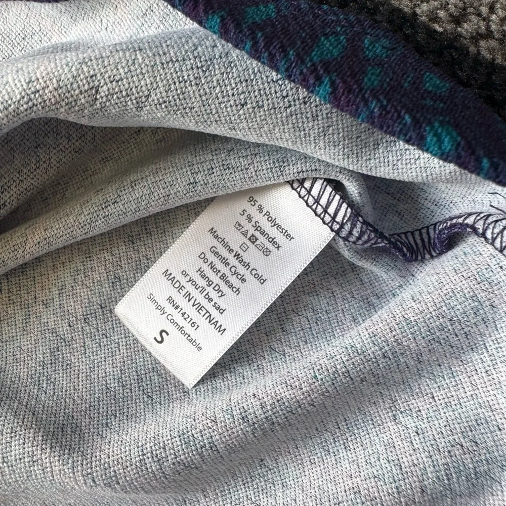 LuLaRoe Cassie Purple and Blue Wave Pattern Pencil Skirt